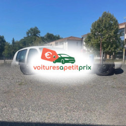 Voiture d'occasion année 2001 173000 km Essence à Mérignac à petit prix